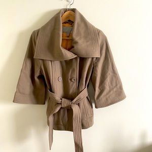 💚 2/$25 | Belted 3/4 bell sleeve wool blazer